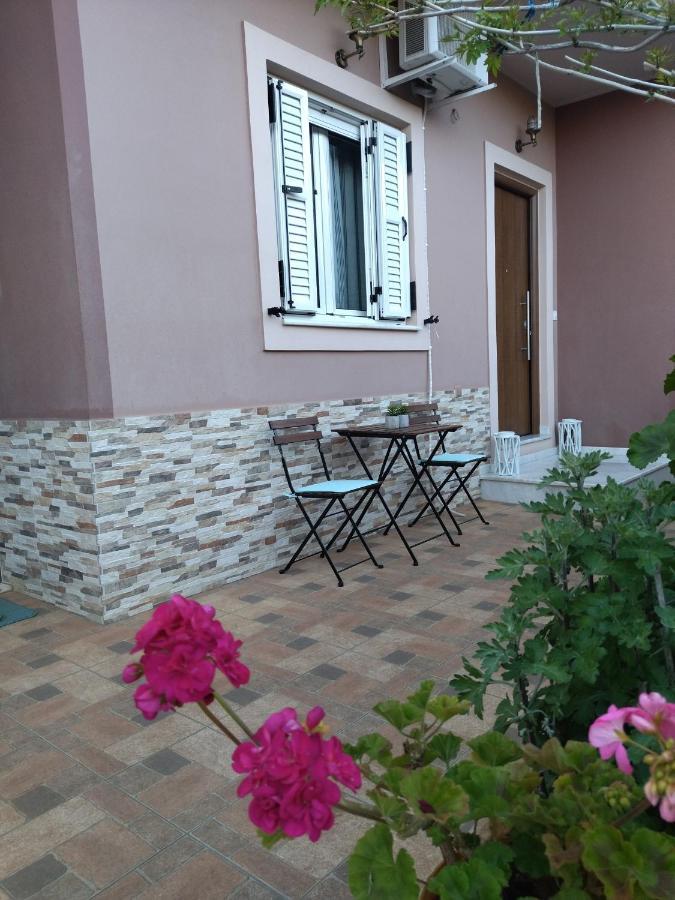 B&B One Vónitsa Buitenkant foto